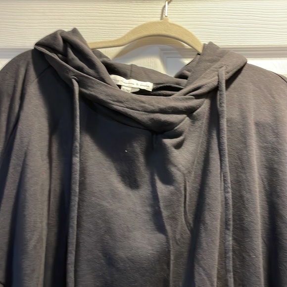 Nwot! Young Fabulous & Broke Charcoal Dolman Snap Sleeve Cocoon Hoodie S/M - Picture 3 of 8